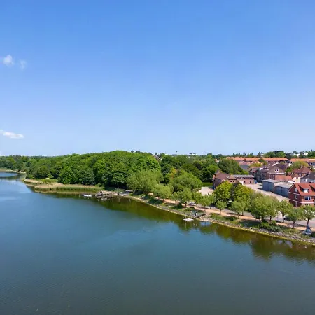 Apartamento Gemuetliche 2-zimmer-wohnung Neustadt in Holstein