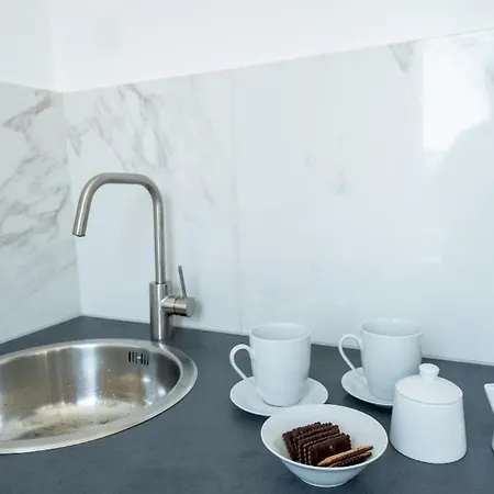 Apartment Gemutliche 2-zimmer-wohnung *